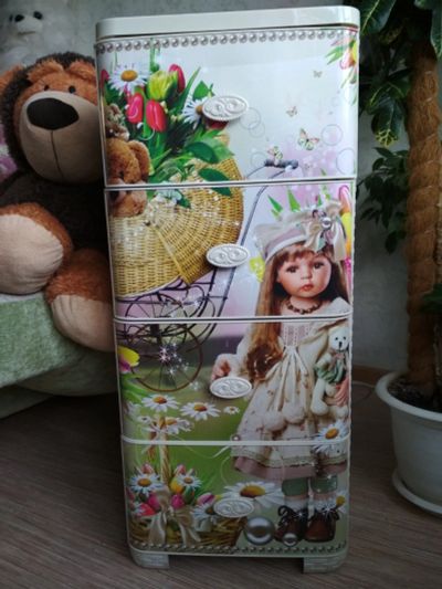 Лот: 12234413. Фото: 1. Пластиковый комод. Пеленальные комоды и столики