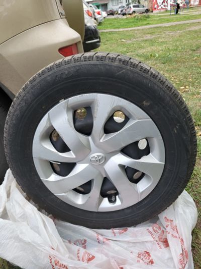 Лот: 20844532. Фото: 1. Колеса Toyota Sienta. Шины на дисках