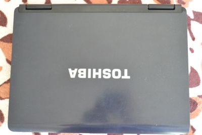 Лот: 13272968. Фото: 1. Ноутбук Toshiba Satellite L40-13G... Ноутбуки