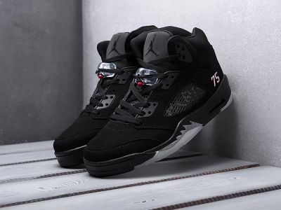 Лот: 12753396. Фото: 1. Кроссовки Nike Air Jordan V. Кеды, кроссовки, слипоны