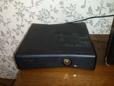 Лот: 4887468. Фото: 1. Xbox 360 250GB Freeboot. Игровые приставки, консоли