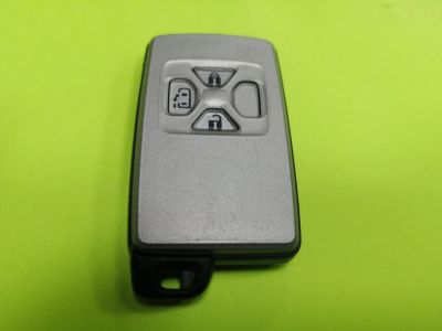 Лот: 22837646. Фото: 1. Смарт ключ Toyota. Электрооборудование