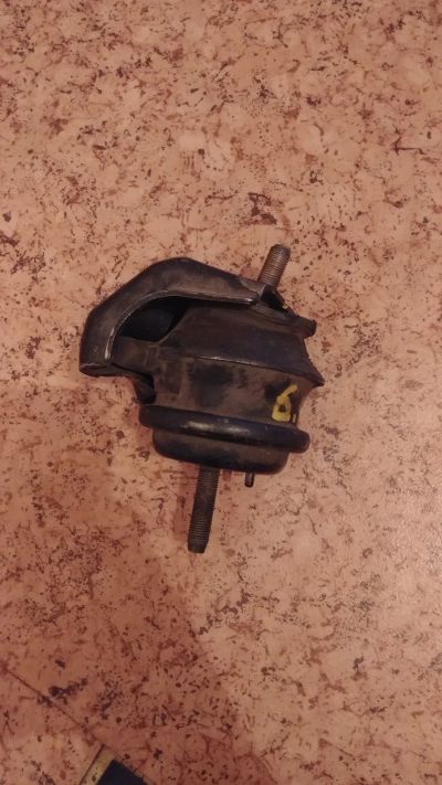 Лот: 14664511. Фото: 1. Подушка Двигателя Toyota 12361-46130... Двигатель и элементы двигателя