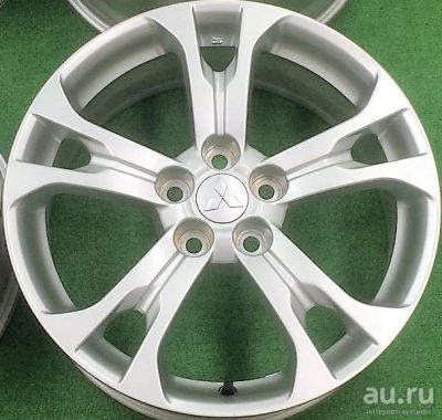 Лот: 15156138. Фото: 1. Оригинальный диск Mitsubishi Outlander... Диски