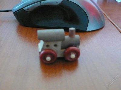Лот: 1028746. Фото: 1. паровозик дерево. Игрушки
