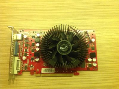 Лот: 8863728. Фото: 1. Видеокарта Palit 512 мБ GeForce... Видеокарты