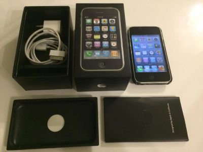 Лот: 9652666. Фото: 1. iPhone 3GS 16Gb. Смартфоны