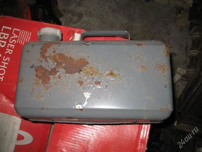 Лот: 232050. Фото: 1. продам канистру 8-9 литров читайте... Другое (авто, мото, водный транспорт)