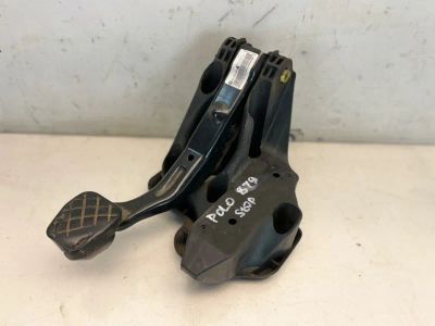 Лот: 22459792. Фото: 1. педаль тормоза Volkswagen Polo... Другое (автозапчасти)