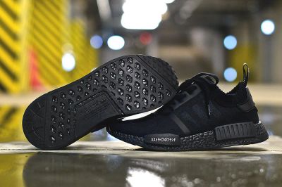 Лот: 10218339. Фото: 1. Adidas NMD Runner PK Y. Кеды, кроссовки, слипоны