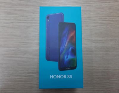 Лот: 15093981. Фото: 1. Honor 8s 32gb Новый Оригинал Гарантия... Смартфоны