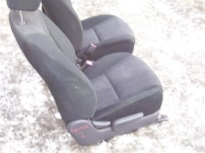 Лот: 2562791. Фото: 1. передние сидения Toyota filder... Салон