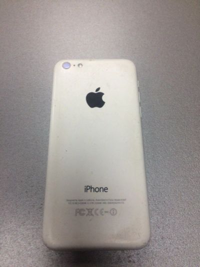Лот: 10679956. Фото: 1. iPhone 5c 16 gb (Не рабочий). Смартфоны