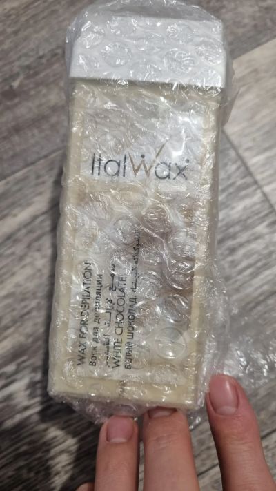 Лот: 21118260. Фото: 1. Воск для депиляции Italwax белый... Материалы