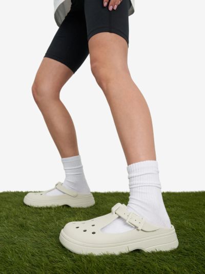 Лот: 25368970. Фото: 1. Сабо женские Crocs Classic Mary... Шлепанцы, сланцы