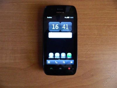 Лот: 2860360. Фото: 1. Nokia 603. Смартфоны