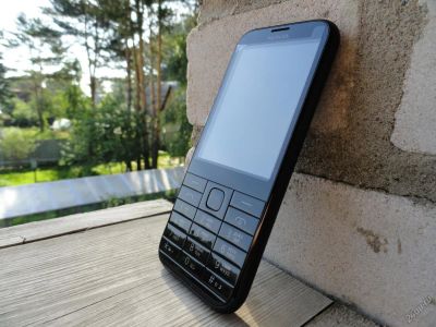 Лот: 5738945. Фото: 1. NOKIA 225 Black , одна сим ,с... Кнопочные мобильные телефоны