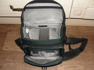 Лот: 4250474. Фото: 1. Продам Фотосумку LowePro Nova... Чехлы, сумки, ремешки