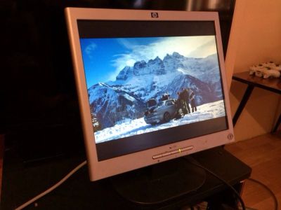 Лот: 3853675. Фото: 1. ЖК Монитор Hewlett-Packard 1702. ЖК-мониторы