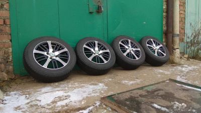 Лот: 10542635. Фото: 1. Комплект R14 + Новая резина 175... Шины на дисках