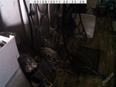 Лот: 2590858. Фото: 1. станина от швейной машинки зингер. Предметы интерьера и быта
