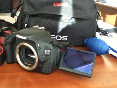 Лот: 2080610. Фото: 1. Canon EOS 600D body, на гарантии... Цифровые зеркальные