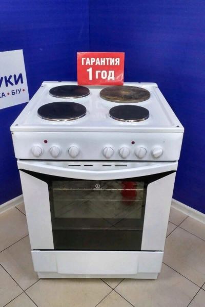 Лот: 16018712. Фото: 1. Плита электрическая indesit k... Плиты, духовые шкафы, варочные поверхности