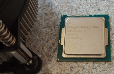Лот: 25708065. Фото: 1. intel 2 core g3260/2x2Gb/Al cooler. Процессоры