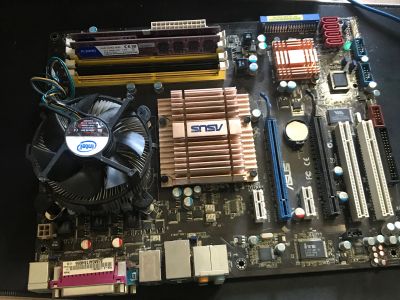 Лот: 25358668. Фото: 1. Мат плата Asus. Материнские платы