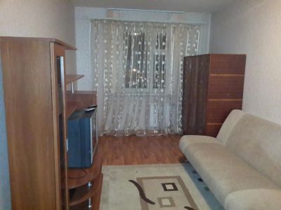 Лот: 6560507. Фото: 1. Сдам 1-комн. квартиру 3 Августа... Квартиры, студии