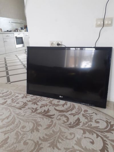 Лот: 16797871. Фото: 1. Телевизор LG 42LV 3400-ZG. Телевизоры