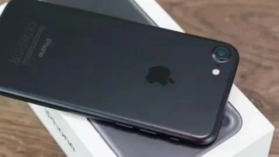 Лот: 9636385. Фото: 1. Iphone 7. Смартфоны