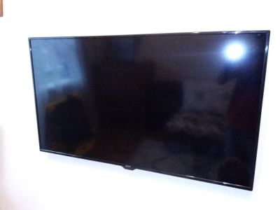 Лот: 15159711. Фото: 1. LED-телевизор DEXP 40" (101 см... Телевизоры