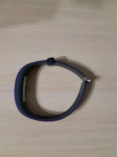 Лот: 12084328. Фото: 1. Фитнес браслет Sony SmartBand... Смарт-часы, фитнес-браслеты, аксессуары