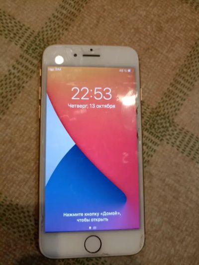 Лот: 19525771. Фото: 1. Apple iPhone 8 Gold(золото) 64... Смартфоны