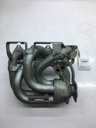 Лот: 20377912. Фото: 1. Коллектор впускной Mitsubishi... Двигатель и элементы двигателя