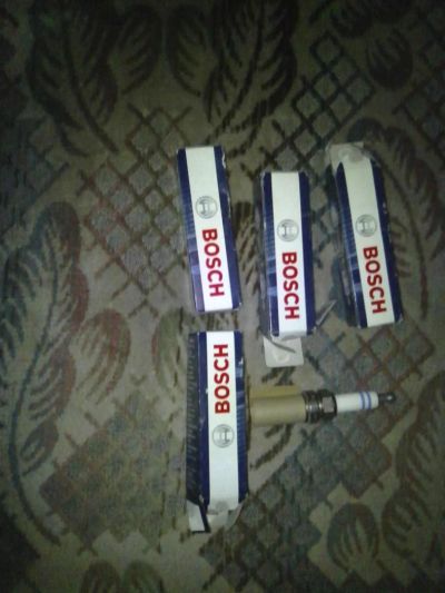 Лот: 8572530. Фото: 1. Свечи bosch FR7HC+. Двигатель и элементы двигателя