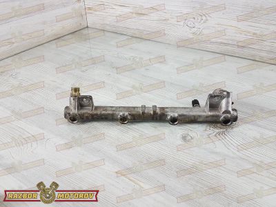 Лот: 23592617. Фото: 1. Топливная рейка Opel Vectra-B... Топливная система