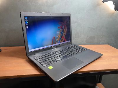 Лот: 20619668. Фото: 1. Asus 15,6"/i3-3217U/SSD/GT710M... Ноутбуки