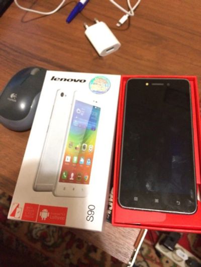 Лот: 8221019. Фото: 1. Lenovo S90-a 32Гб торг обмена... Смартфоны