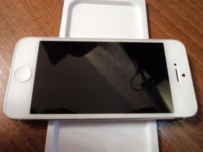 Лот: 5027070. Фото: 1. Iphone 5 16GB белый (полный комплект... Смартфоны