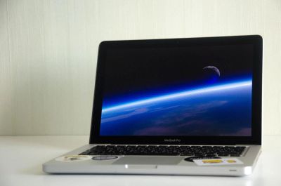Лот: 10089156. Фото: 1. Apple Macbook Pro 13 дюймов, конец... Ноутбуки