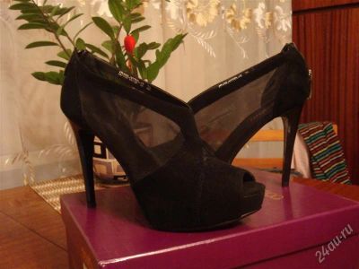 Лот: 2030203. Фото: 1. Туфли жен. (р.39). Туфли