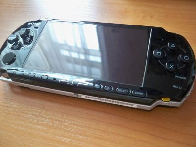 Лот: 11296302. Фото: 1. PSP 3008, Piano Black. Игровые приставки, консоли
