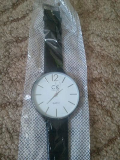 Лот: 5011971. Фото: 1. Часы женские СК, белый циферблат... Другие наручные часы