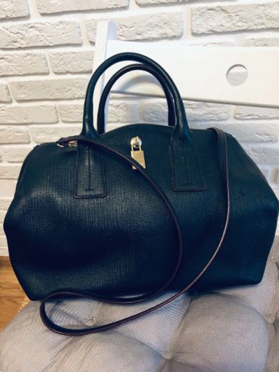 Лот: 14168674. Фото: 1. Кожаная сумка Furla. Сумки