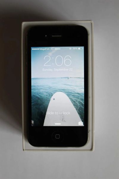 Лот: 3203204. Фото: 1. iPhone 4s 32gb black (freesim). Смартфоны