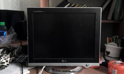 Лот: 1851142. Фото: 1. Монитор LG Flatron L1520B. ЖК-мониторы