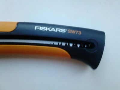 Лот: 11673590. Фото: 1. Ножовка Fiskars. Ручные орудия труда