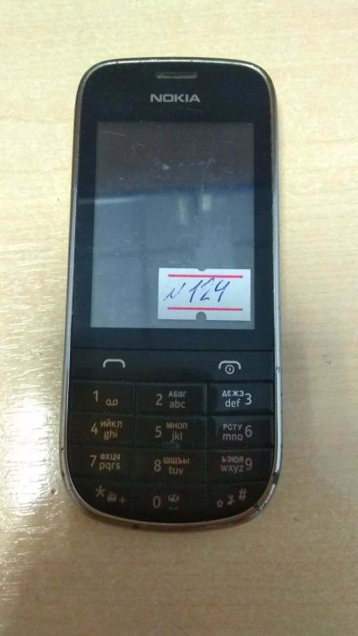 Лот: 8085004. Фото: 1. №124 . Телефон Nokia 202 ( RM-834... Кнопочные мобильные телефоны